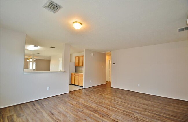 Building Photo - 719 Slate Valley Ln