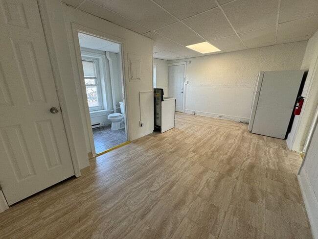 Foto del edificio - 445-447 West Linden Street
