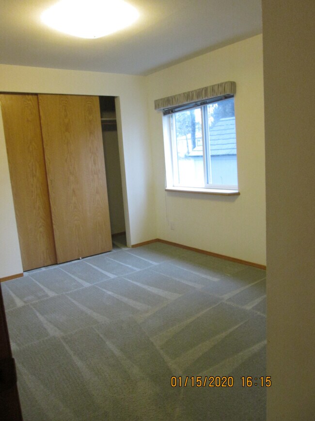 Building Photo - Ozette St NE (309)