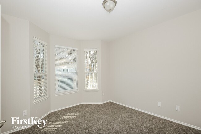 Foto del edificio - 1821 Prospect Ln