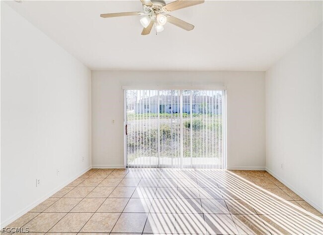 Foto del edificio - 2705 Matena Ave S