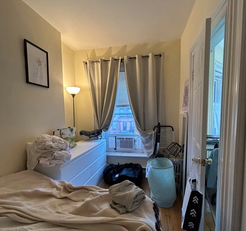 Foto principal - 225 Newbury St