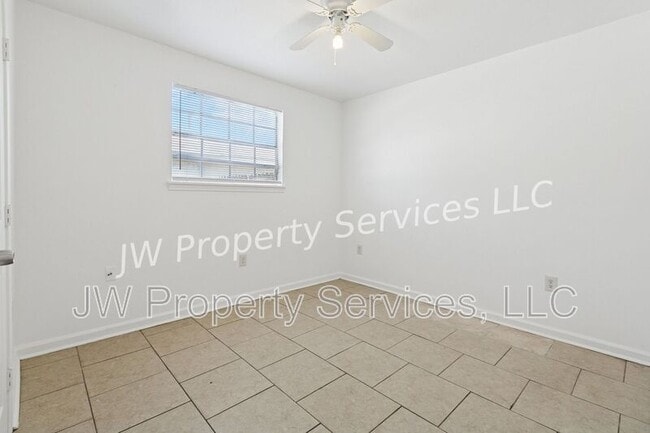 Foto del edificio - 204 Wilker Neal Ave