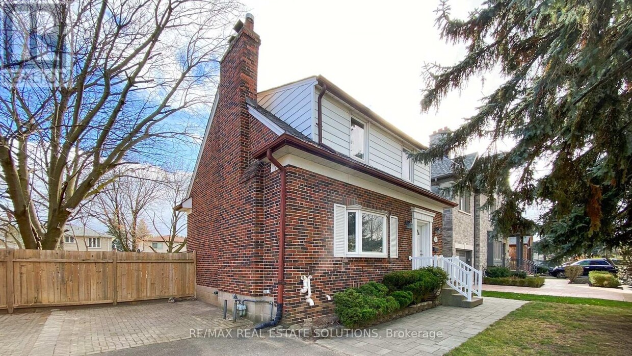 Photo principale - 101 Brookview Dr