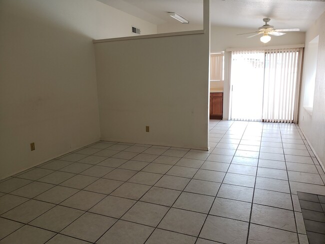 Foto del edificio - Great 3 Bedroom 2 Bath Home