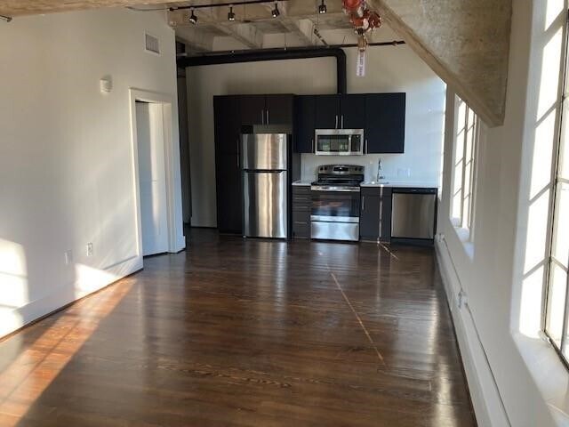 Foto del edificio - 4411 Dallas St
