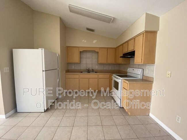Foto del edificio - 9680 SW 30th Terrace