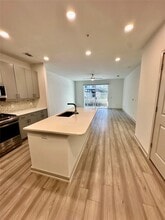 Building Photo - 3636 W Dallas St