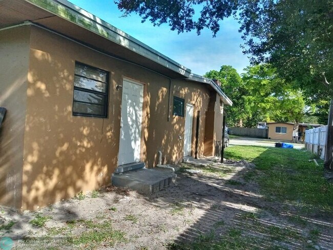Foto del edificio - 925 NW 14th St