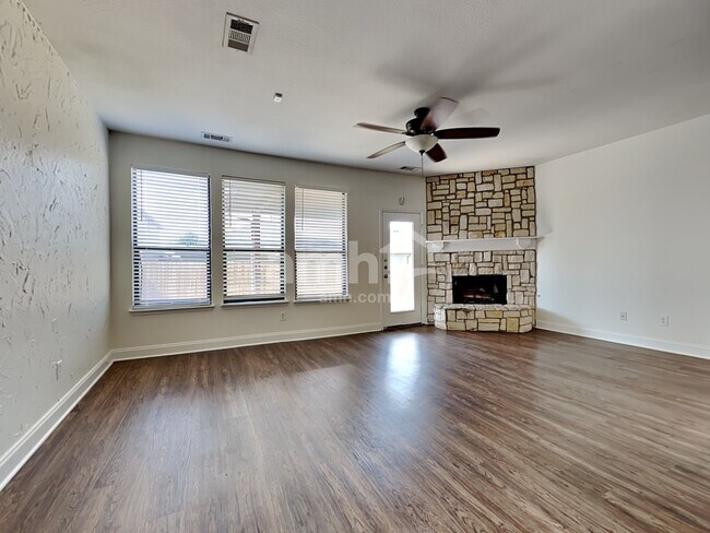 Building Photo - 4301 Summer Star Lane