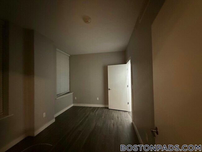 Foto del edificio - 23 Central Ave