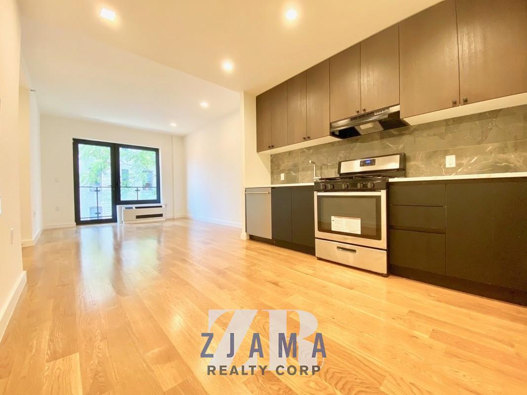 Foto principal - 25 E 19th St