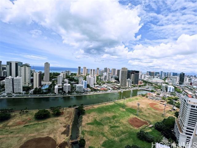 Foto del edificio - 2333 Kapiolani Blvd
