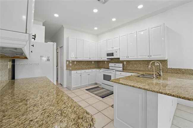 Building Photo - 4294 Diamond Ter