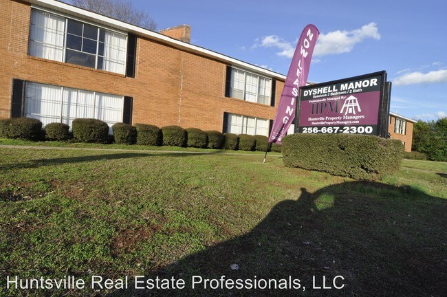 Building Photo - 4411 Dyshell Dr SW