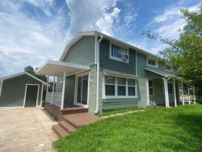 Foto del edificio - 3 bedroom in Sand Springs!!