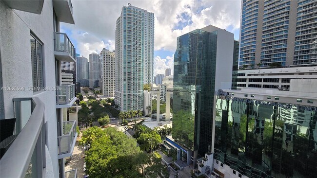 Foto del edificio - 1060 Brickell Ave