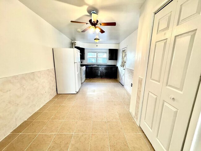 Foto del edificio - 2637 S 8th St