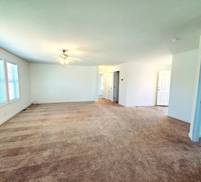 Foto del edificio - 9269 Windjammer Dr