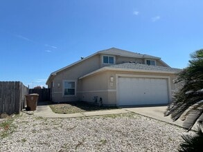 Building Photo - 14010 Ambrosia St