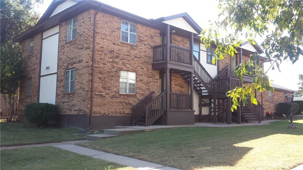 Foto principal - 427 N Blackwelder Ave