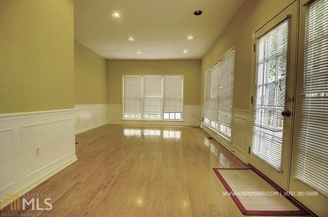 Building Photo - 4725 Pomarine Cir NW
