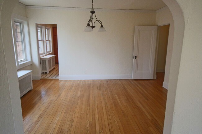 Foto del edificio - Discover Your Perfect Home in Whitefish Ba...
