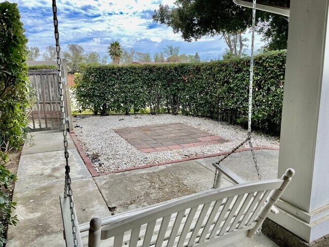 Foto del edificio - Beautiful Remodeled Single-Family Home in ...
