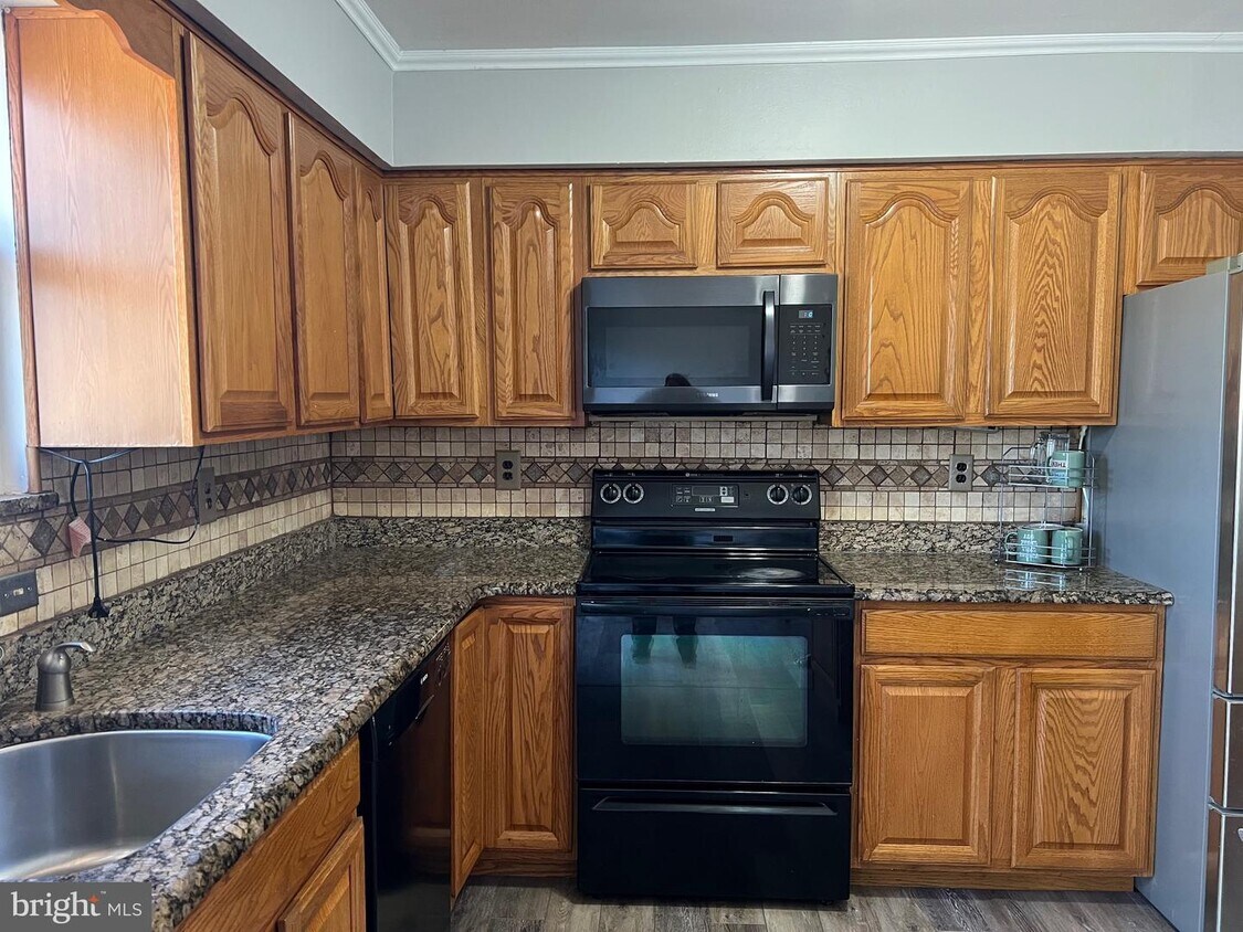 1 Constitution Blvd, Berlin, NJ 08009 House Rental in Berlin, NJ