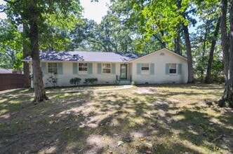 Building Photo - 729 Richfield Dr