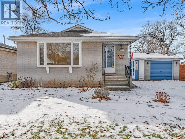 Photo du bâtiment - 1207 Virginia Ave