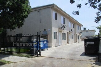 Building Photo - 6916 Agnes Ave