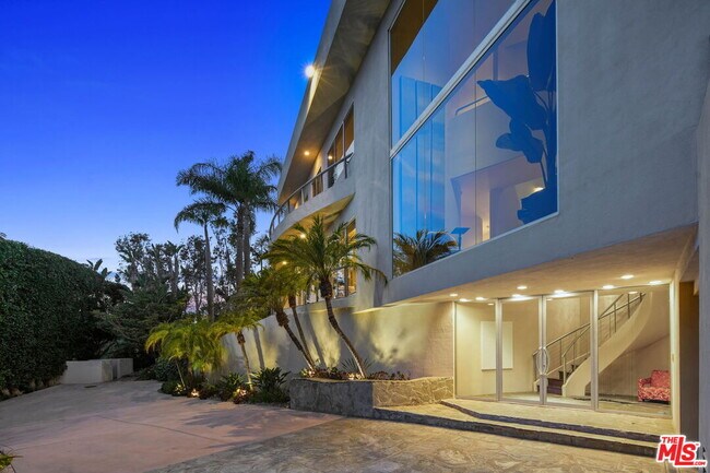 Foto del edificio - 28177 Rey De Copas Ln