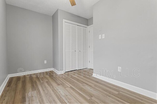 Foto del edificio - 1715 Birchwood Dr SE