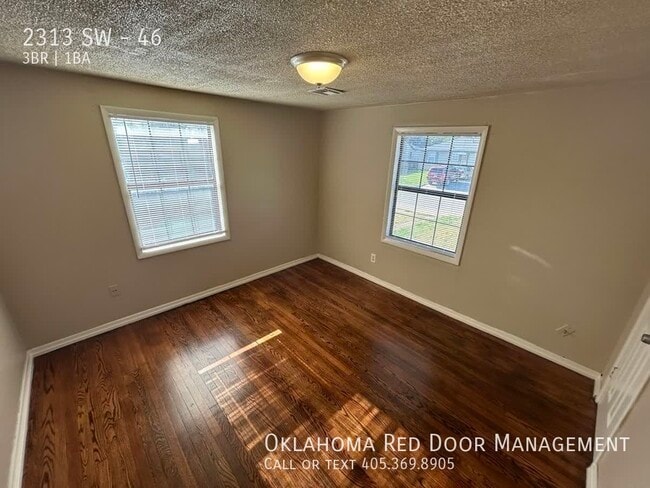 Building Photo - 2313 SW