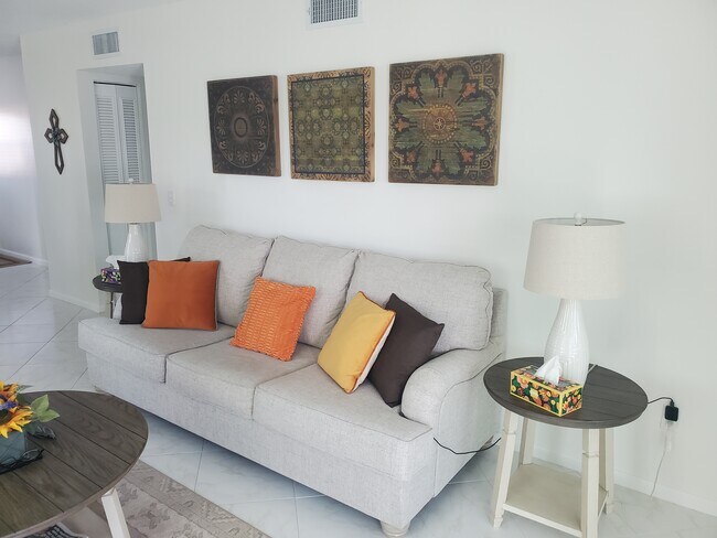Foto del edificio - 2950 SE Ocean Blvd
