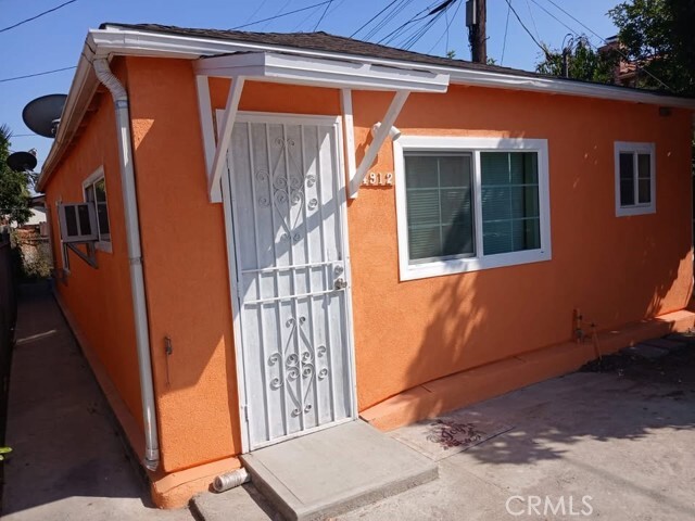 Foto del edificio - 4912 Astor Ave