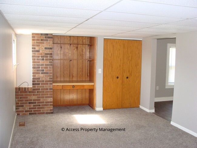 Building Photo - Belding/Rockford 2 bedroom, 1 bathroom