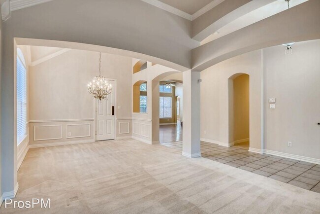 Building Photo - 4 br, 3 bath House - 1766 Montura Ln