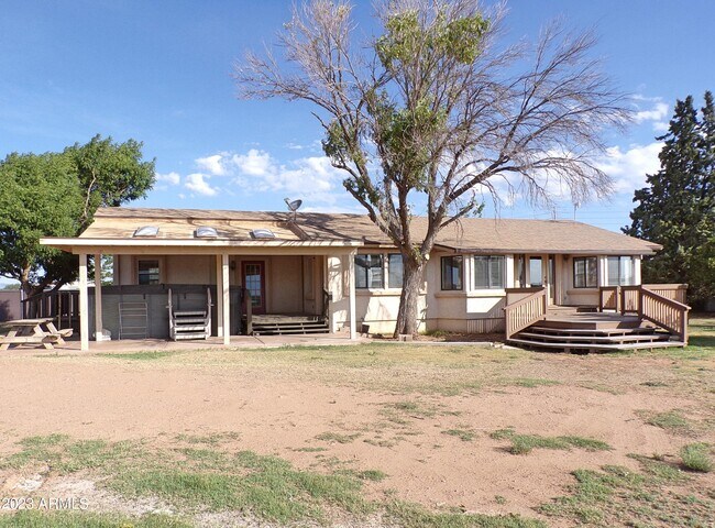Building Photo - 10430 AZ-92