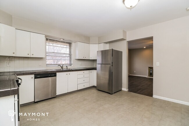 Foto del edificio - Comfortable Living in Florissant