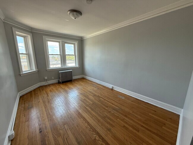 Foto del edificio - 5910 W 26th St