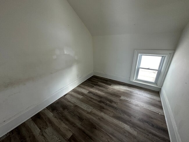 Foto del edificio - 190 Young St