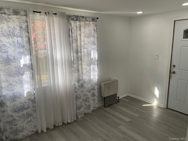 Foto del edificio - 93-31 215th St