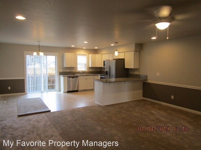Building Photo - 3 br, 2.5 bath House - 137 Rivers Edge