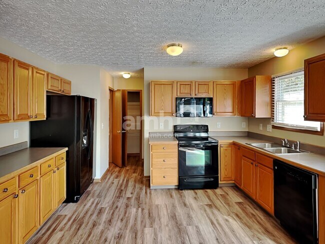 Foto del edificio - 4620 Dungannon Dr