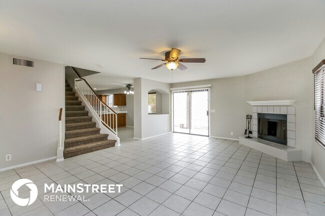Foto del edificio - 4651 N 99th Dr