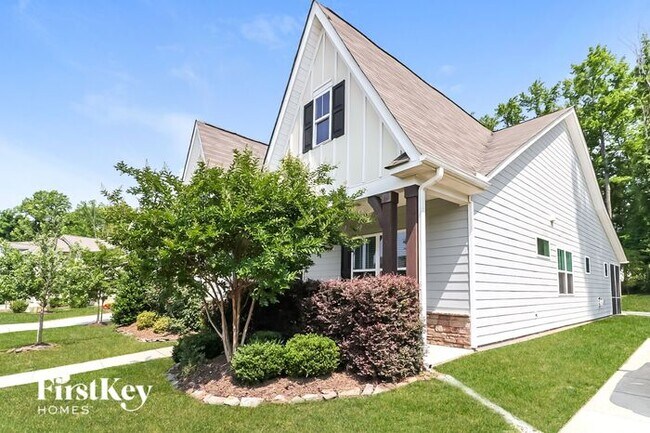 Foto del edificio - 238 Heathwood Dr