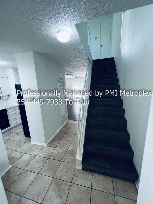 Foto del edificio - 212 Wilshire Dr