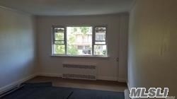 Foto del edificio - 147-50 Barclay Ave